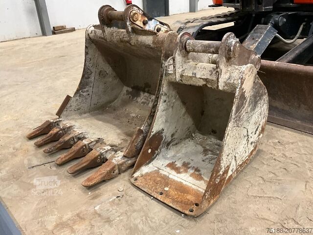 Midi-Pelle Kubota KX 080-4 A 2