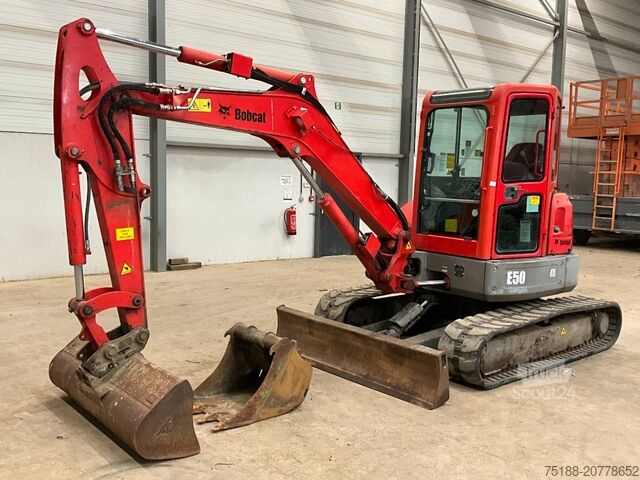 Mini-pelle Bobcat E 50