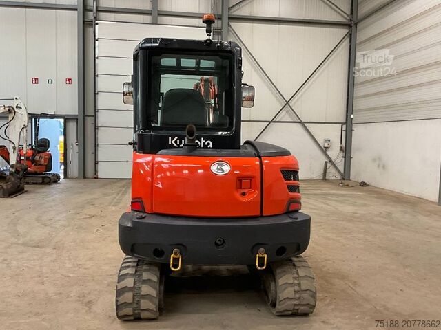 Mini-pelle Kubota KX 042-4