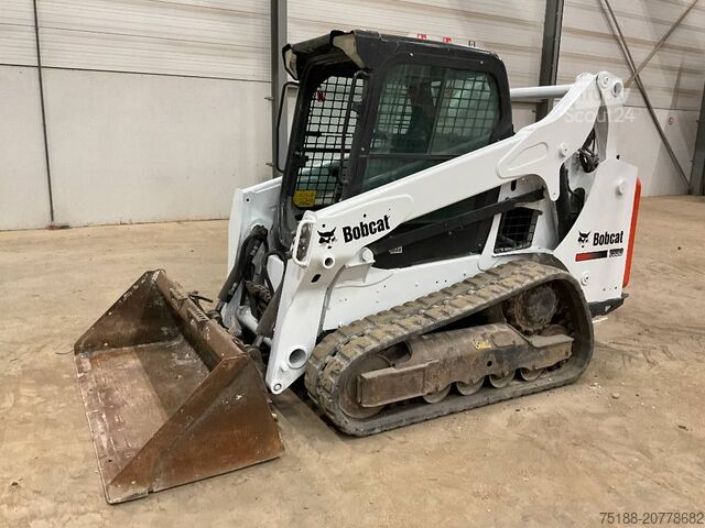 Nakladalnik Bobcat T 590