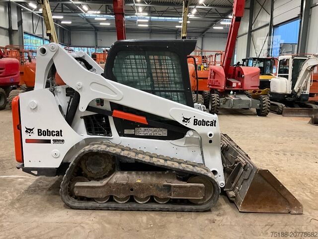Nakladalnik Bobcat T 590