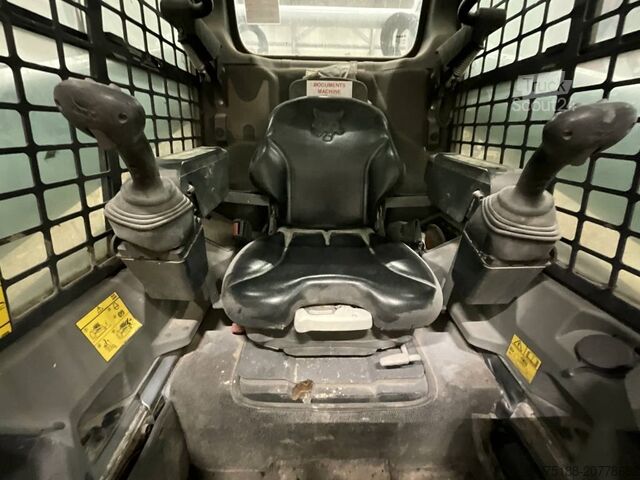 Nakladalnik Bobcat T 590