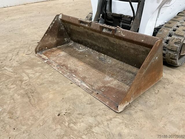 Nakladalnik Bobcat T 590