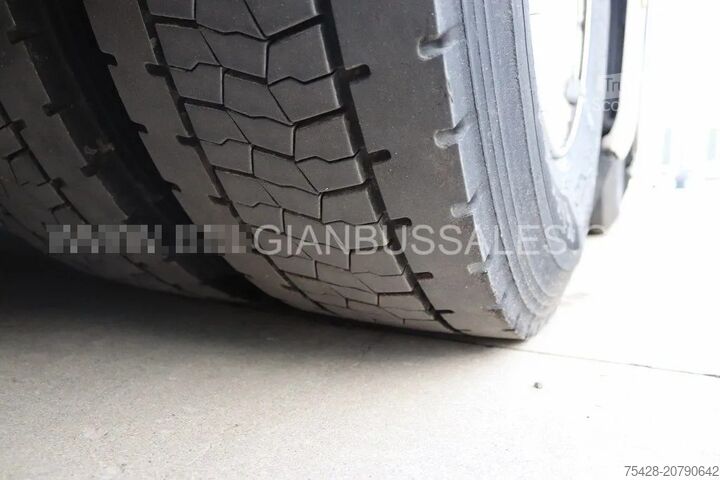 Intercitybuss Mercedes-Benz Integro L / Intouro / 15.0m / Euro 6 / 4 X