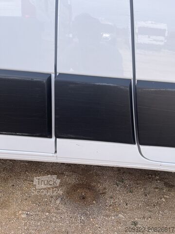 Caravana/autocaravana Fiat Weinsberg Carabus 600 K | 4 Posti Letto | Completamente Attrezzato