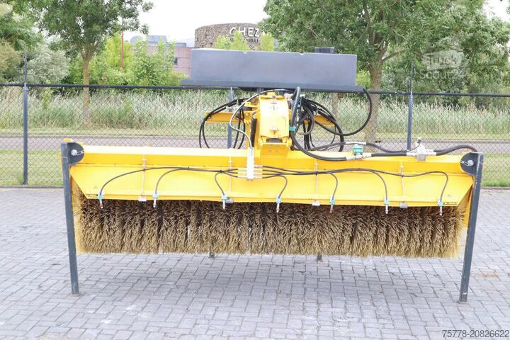 Varredora de rua Stark RSW 3000 S | SWEEPER | BRUSH | KEHRMASCHINE | W...