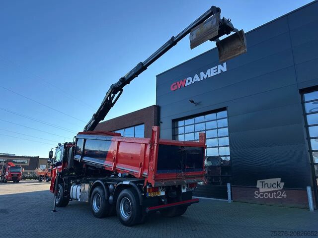 Nosturilla varustettu kippivaunu Ginaf X 3335 S 6x6 2 zijdigge Kipper /Z-kraan Euro 5