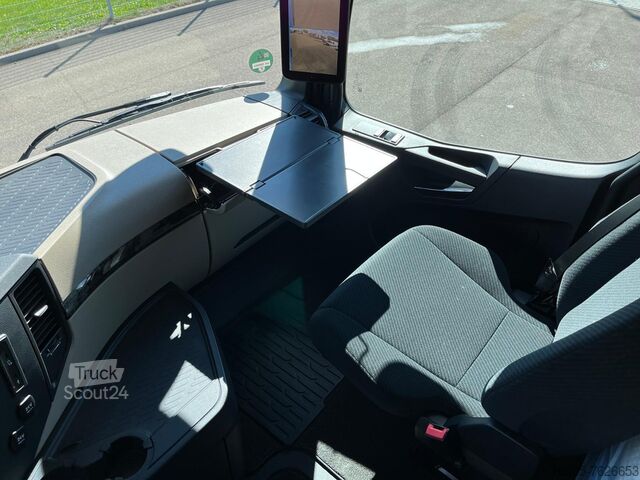 Tracteur routier standard Mercedes-Benz Actros 1848 LS 4xSHZ ACC AHK AUT z KlimaA