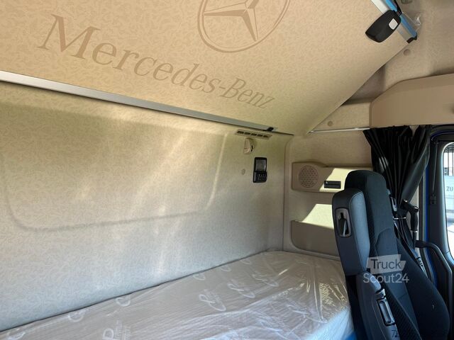 Tracteur routier standard Mercedes-Benz Actros 1848 LS 4xSHZ ACC AHK AUT z KlimaA