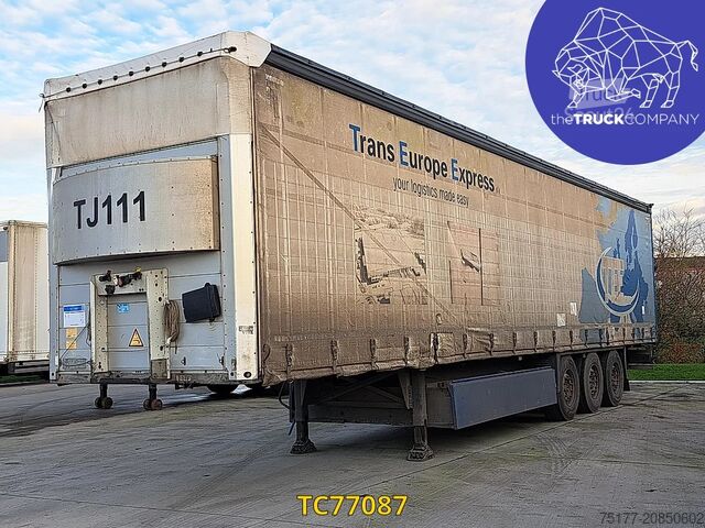 Sliding tarpaulins Schmitz Cargobull 