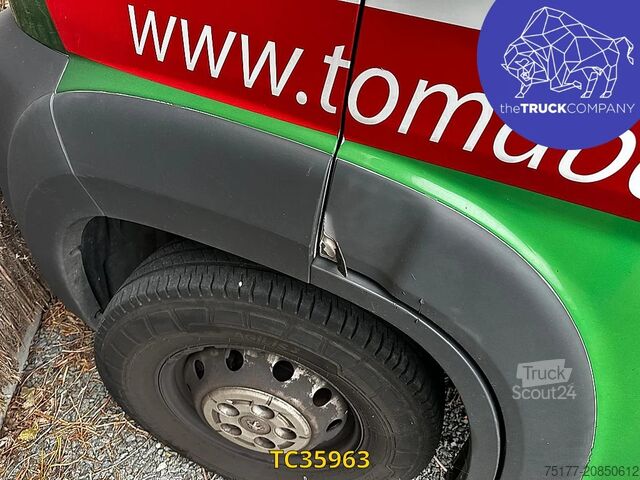 Suitcase Peugeot Boxer 2.0 HDI BOX + LIFT