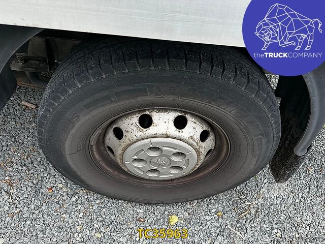 Suitcase Peugeot Boxer 2.0 HDI BOX + LIFT