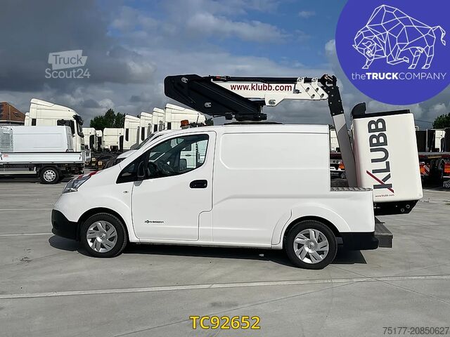 Lifting platform Nissan E-NV200 hoogtewerker nacelle