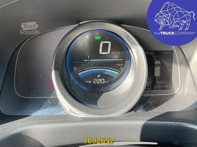 Lifting platform Nissan E-NV200 hoogtewerker nacelle