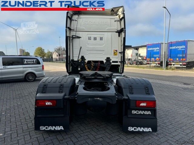 Scania R 500, retarder, 2 üzemanyagtartály, 2 fekhely Scania R 500 ,RETARDER, 2 TANKS, 2 BEDS