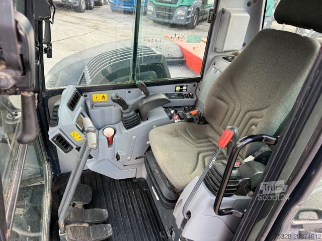 Excavator pe şenile KUBOTA KX 080-4 Schnellwechsler 3xLöffel