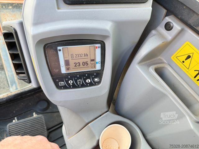 Excavator pe şenile KUBOTA KX 080-4 Schnellwechsler 3xLöffel