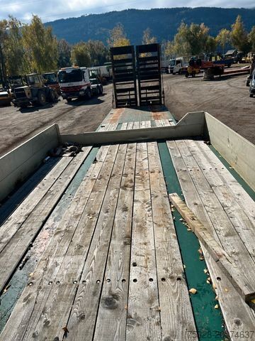 Tieflader-Sattelauflieger  EMPL STUA 43/3L hydr. Rampen Nato Lenkachse
