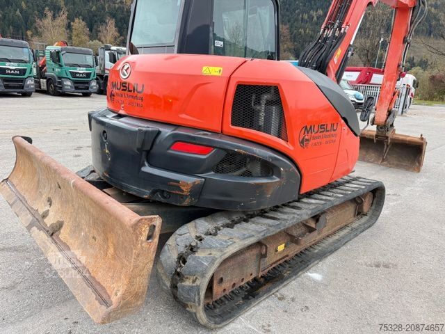 Excavator pe şenile KUBOTA KXO80-4 Powertilt 3x Löffel