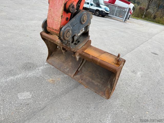 Excavator pe şenile KUBOTA KXO80-4 Powertilt 3x Löffel