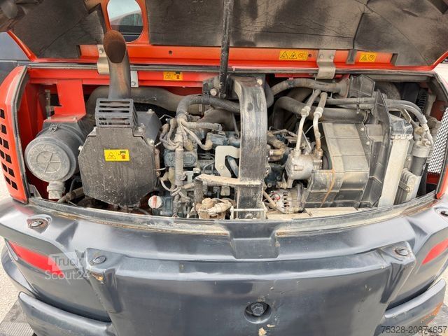 Excavator pe şenile KUBOTA KXO80-4 Powertilt 3x Löffel