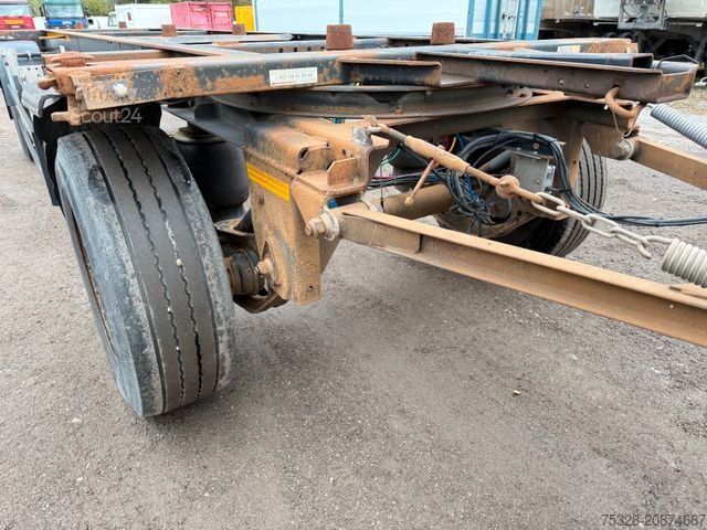 Remolque con chasis intercambiable KÖGEL AW18 - 22,5