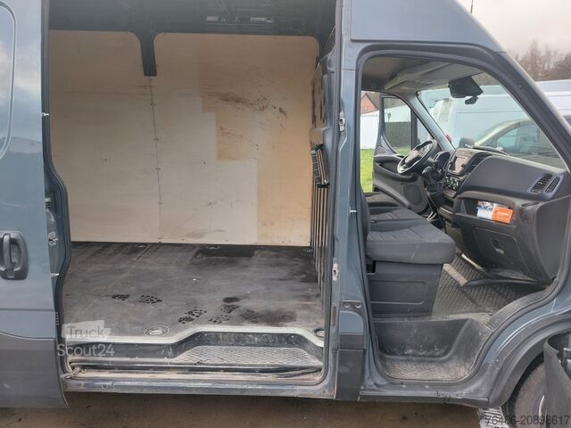 High roof extended van Iveco Daily 35C18 Himatic