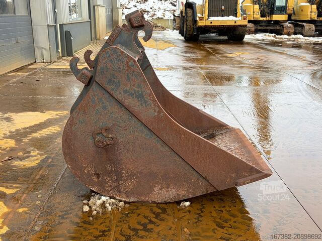 Balde padrão Eurosteel HG4-1500 CW40