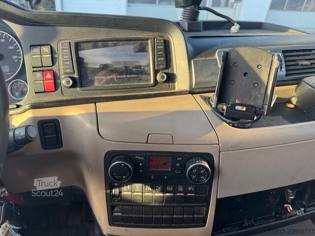 Swap chassis MAN TGL 8.180 Wechselkoffer kurz 5,2 m Klima