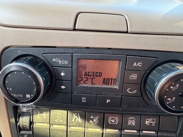 Swap chassis MAN TGL 8.180 Wechselkoffer kurz 5,2 m Klima