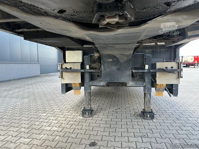 Nízký nakladač Broshuis 3ABSD Lowloader 3-axle / GVW: 53.000kg / Neck: ...
