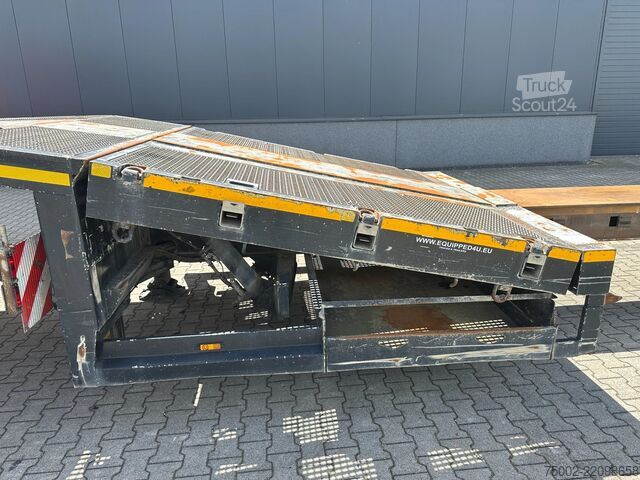 Nízký nakladač Broshuis 3ABSD Lowloader 3-axle / GVW: 53.000kg / Neck: ...