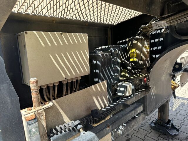 Nízký nakladač Broshuis 3ABSD Lowloader 3-axle / GVW: 53.000kg / Neck: ...