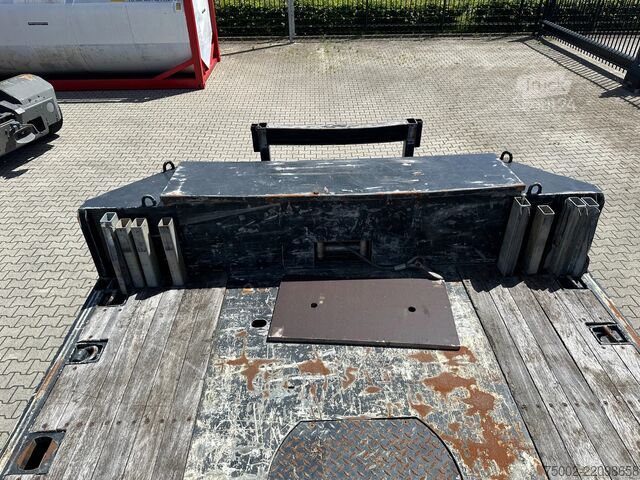Nízký nakladač Broshuis 3ABSD Lowloader 3-axle / GVW: 53.000kg / Neck: ...