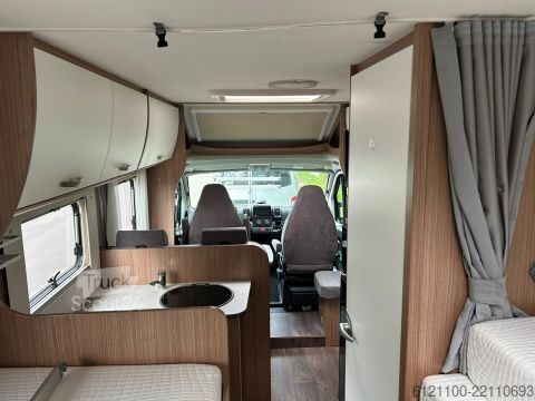 Полуинтегрированный автодом Carado T 338 Edition15 Einzelbetten, Solar, Alufelgen