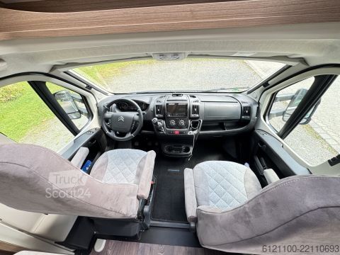 Полуинтегрированный автодом Carado T 338 Edition15 Einzelbetten, Solar, Alufelgen