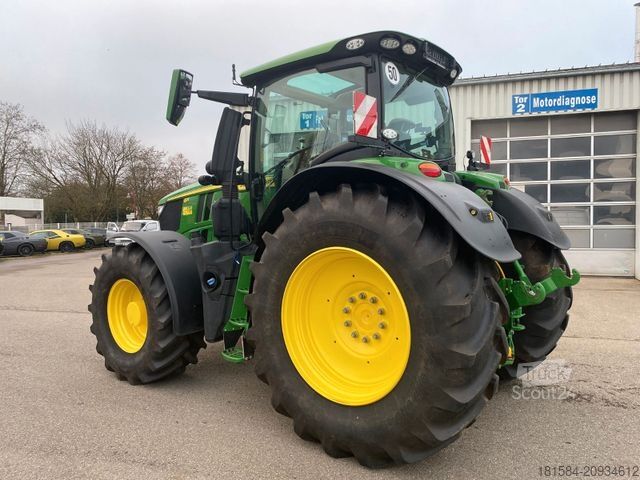 Трактор John Deere 6R 250