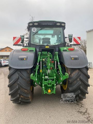 Трактор John Deere 6R 250