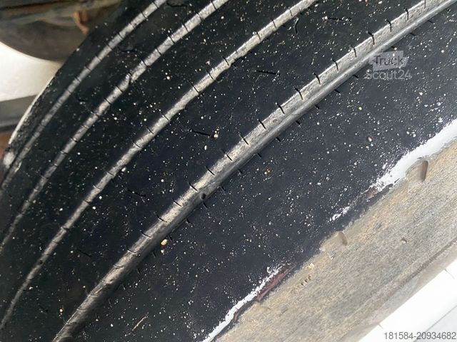 Kipper LKW IVECO AD 410 T51