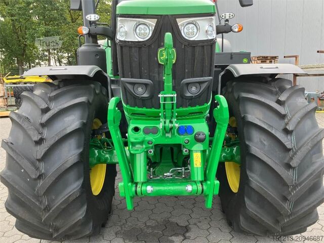 Máquina agrícola JOHN DEERE 6M220