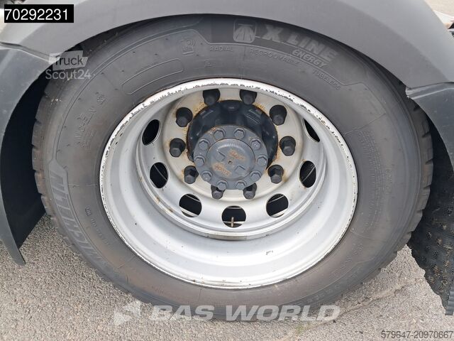 Volume SZM DAF XF 530 4X2 Mega SSC Retarder Hebesattel ACC Euro 6