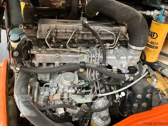 Încărcător pe roți Caterpillar 908 H