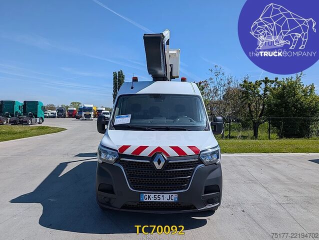 Løfteplatform Renault Master 145.35 nacelle klubb