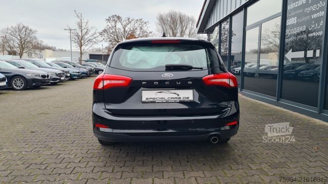 Minibus FORD Focus Turnier Cool & Connect - NAVI - ALU