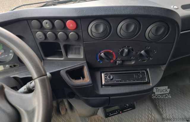 Fourgon pick-up IVECO Daily 65 C14 - 3,0 - DoKa Pritsche 4,50 Meter