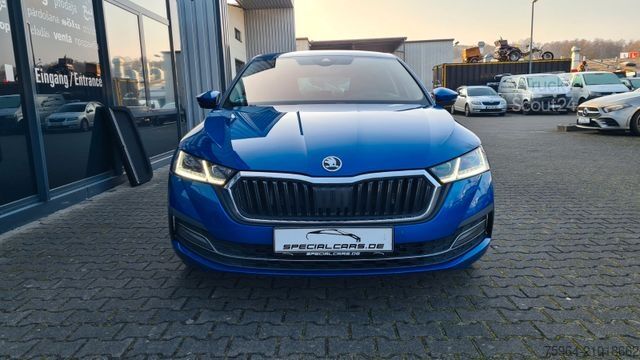 Fourgon SKODA Octavia First Edition - ASSISTS - HUD - LEDER -