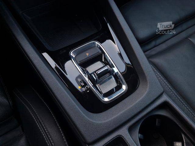 Fourgon SKODA Octavia First Edition - ASSISTS - HUD - LEDER -