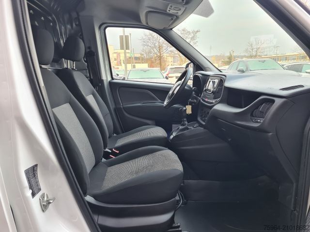 Fourgon tôlé FIAT Doblo Cargo - 2021 - 67tkm + Klima