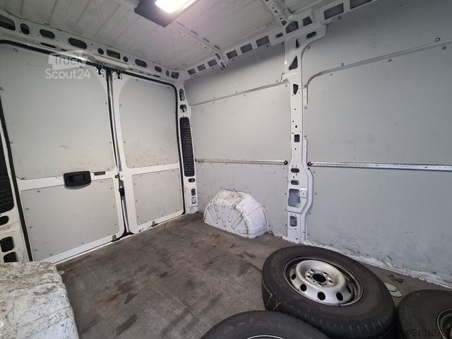 Fourgon surélevé FIAT Ducato 160 - L2/H2 - 2021 + Klima/Navi/8xbereift