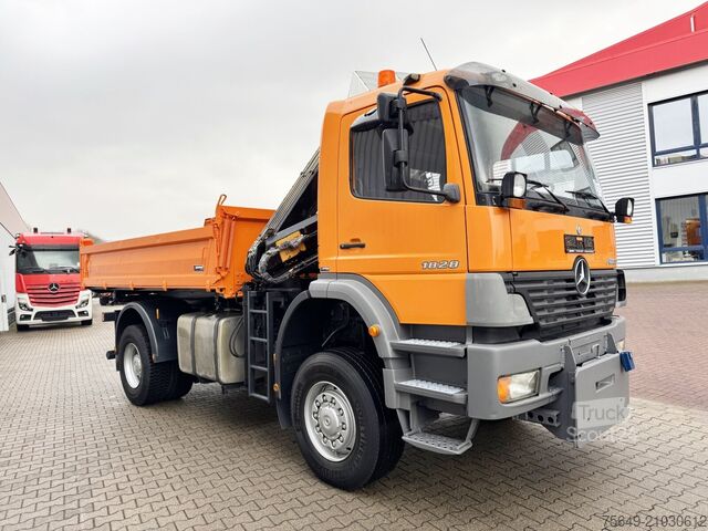 Torenkraan Mercedes-Benz Atego 1828 AK 4x4 Atego 1828 AK 4x4, Winterdienstausstattung, Kran Hiab 085-2, Funk